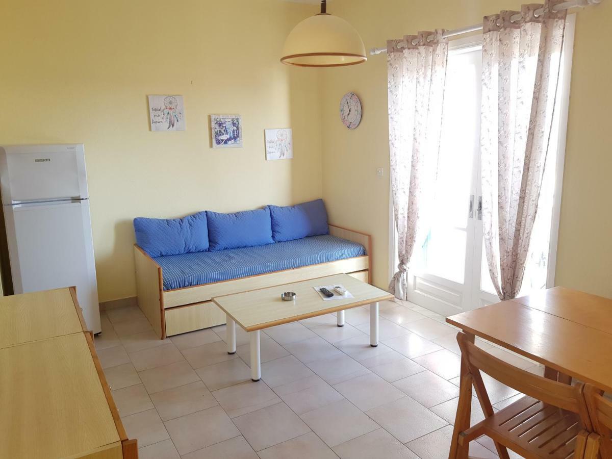 Corfu Glyfada Menigos Beach Apartments Exterior photo